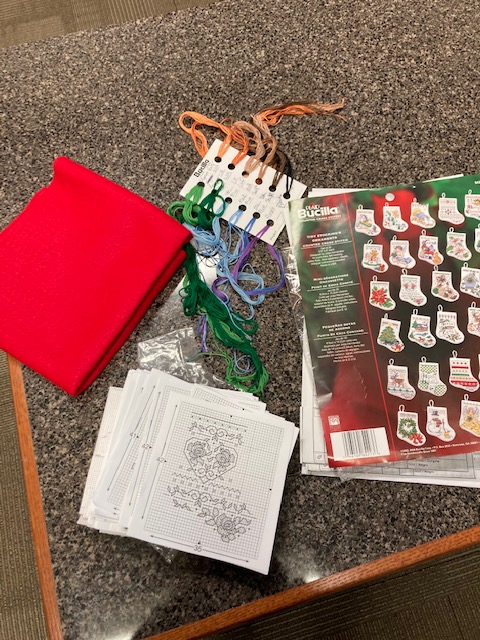 wcsFHSLibrary's tweet photo. @wcsFHS we've got the makerspace today during both lunch periods. Come make some cross-stitch ornaments with friends! #WCSLibs https://t.co/0CR6BLBWeD