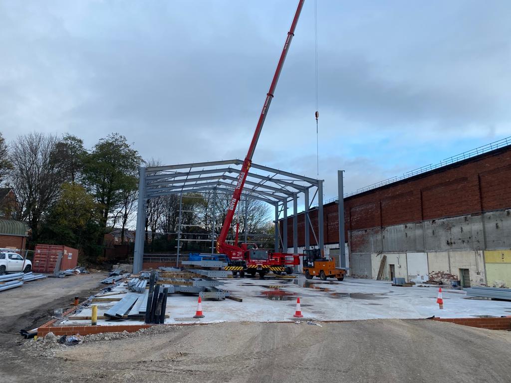GMCNCLtd's tweet photo. 🏗❗New Warehouse Update❗🏗
With the foundations now completely set, the steel work is making its way up and starting to give us a sense of how the new build will look.
🎈We will be holding an open house on completion of the facility in Spring 2022!🎈
#gmgroup #development https://t.co/fe0hri4exx