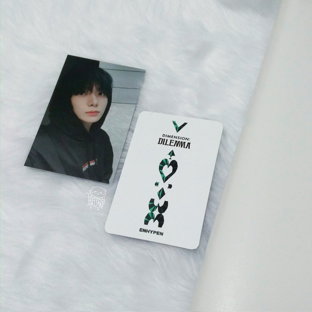 jjam_cart's tweet photo. . . ⇢#jjam_mails ˎˊ˗ ꒰ 📎 ꒱
              from: @AllinOneShop__ ☁︎°.•

　.｡.:*☆ aaaa my hee unif pc came home safely!! thank you so much for the smooth transaction all in! sparks overload saurr 💥😙 #ALLINONEPROOFS https://t.co/NzCpn6gDQH