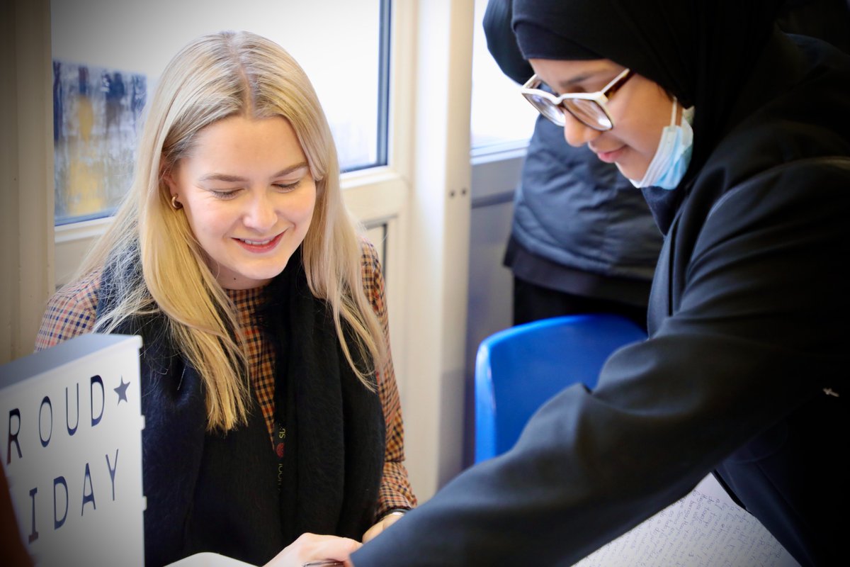 SmithillsSchool's tweet photo. 😀 ＰＲＯＵＤ ＦＲＩＤＡＹ 😀

🎉 Today Year 7 celebrated Proud Friday at lunch time! 

👏 We saw some absolutely fantastic work again and we are so proud of the hard work taking place across Year 7.

🙌 Keep up the good work!!!

#PROUDFRIDAY #excellence #independence #community https://t.co/SPW7uMZdBZ