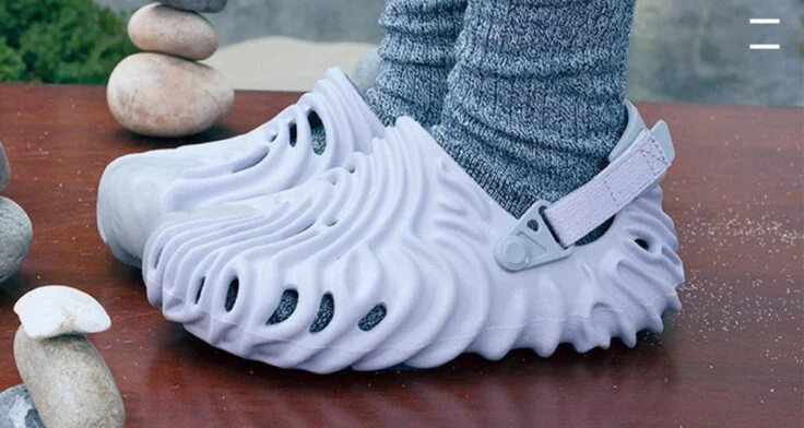 crocs december 2021 release