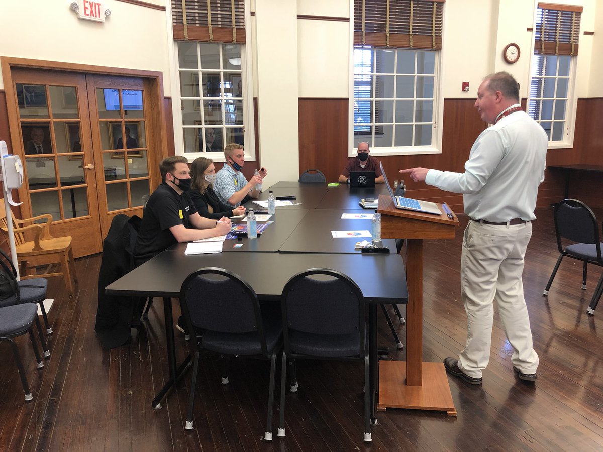 SCPS welcomed VP of <a href="/myClevertouch/">Clevertouch</a> <a href="/ExportJack/">Jack P. Willson</a> and friends from <a href="/TierneyEd/">Tierney Education (Now Bluum)</a>. After a tour of <a href="/mcmspartans/">@MCMSpartans</a>, the team met with <a href="/SCPS_Rock/">Jill Tingle</a>, <a href="/scpsTechDude/">Daniel R Northcutt</a> and <a href="/watsonedtech/">Adam Watson</a> to discuss digital learning needs and accomplishments in SCPS. #clevertouch #myclevertouch