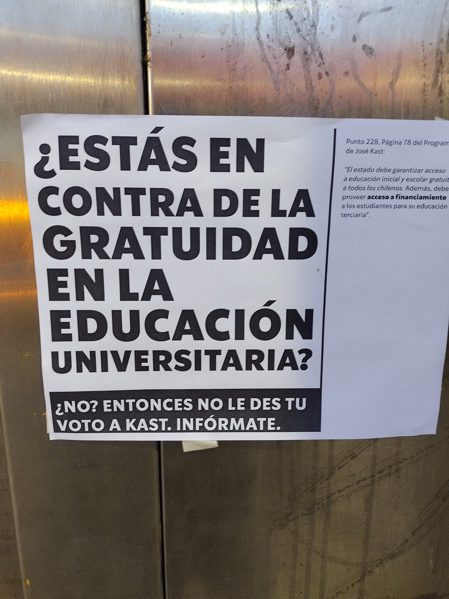 endrinag24's tweet photo. @joseantoniokast Están con ésta campaña en los metros puede aclarar ese punto a toda la población. Gracias https://t.co/KXk6wK18C0