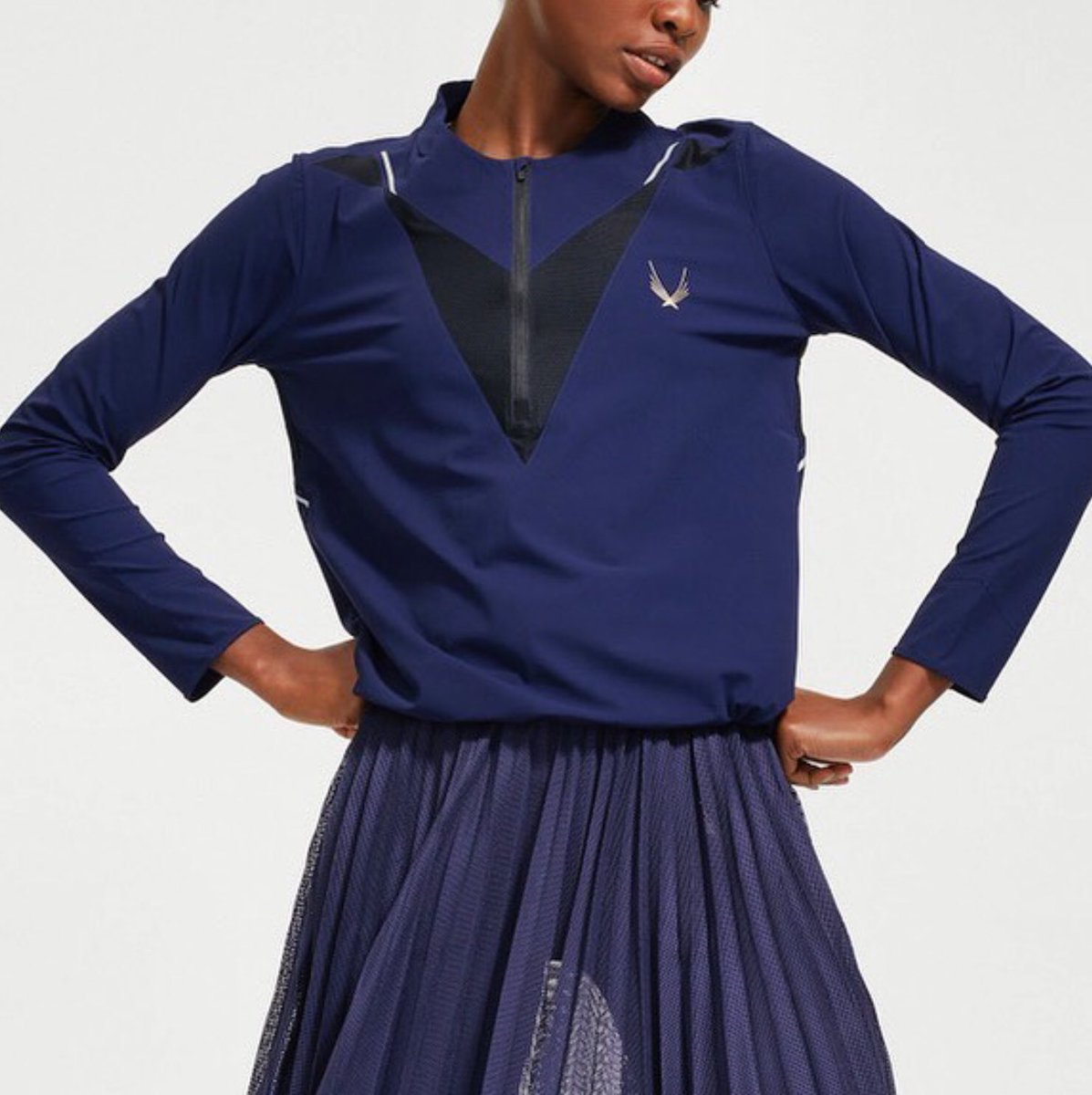 finitialist's tweet photo. LUCAS HUGH is an activewear brand established in 2010. The brand and its supply chain are committed to function in a sustainable way complying with high sustainability standards throughout its supply chain. WHAT`S YOUR CONTRIBUTION TO OUR FUTURE? @LucasHugh #finitialist https://t.co/Vix9eBL5jy