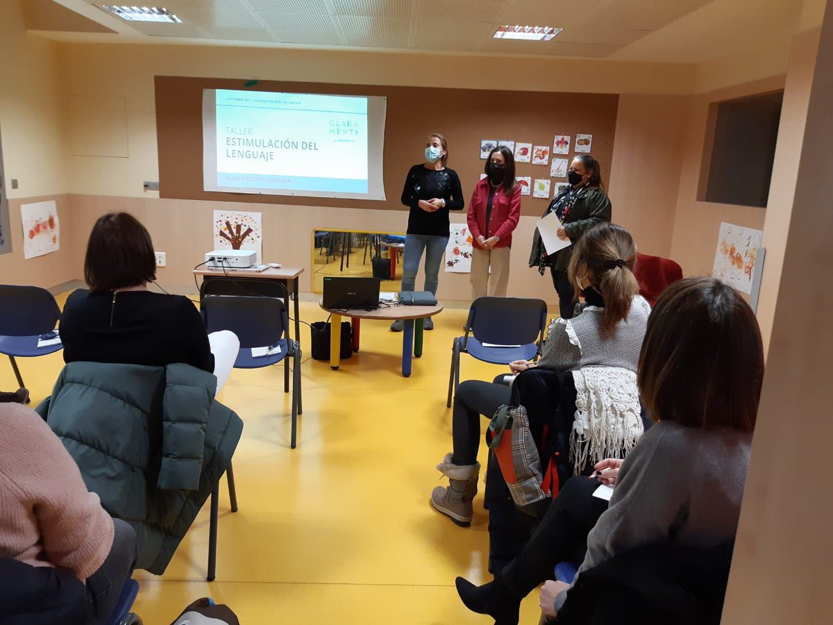 Ayer celebramos un taller de estimulación del lenguaje 🔧🗣, junto al APA del colegio.

Más de treinta familias estuvieron con la logopeda Clara Díaz Cot para tratar algo tan importante en el desarrollo de los peques ¡Porque la colaboración familia-colegio es el mejor equipo🫂!