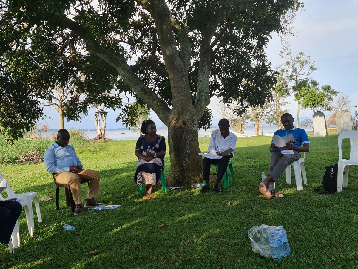 KAAYM5's tweet photo. @KAAYM5 Leaders taking off time to retreat and plan 2022. https://t.co/IO0SxrHvFx