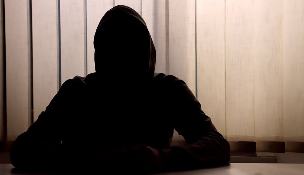 LaCosmoRevista's tweet image. [LIFESTYLE] Te contamos todo sobre la testigo que pidió anonimato en el femicidio de Nancy Videla.