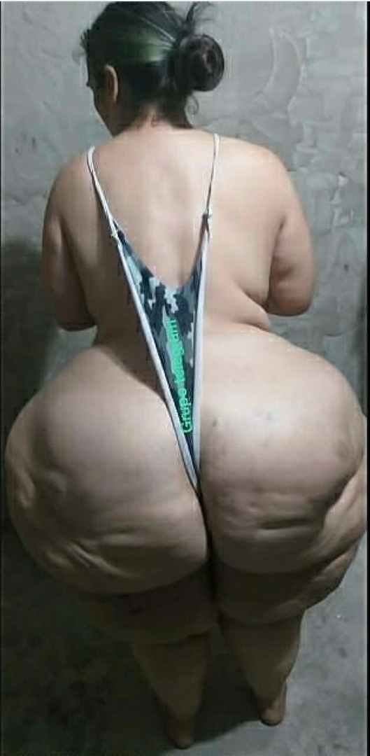 Lovely...!!! Fat ass babe...
