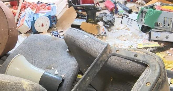 MapEthiopia's tweet photo. Images from Amdework hospital show scenes of destruction after being looted in a TDF raid. As a result of the loss of medical equipment, 19 patients (including 7 pregnant women and 5 infants) died, according to the Amhara Media Corporation

https://t.co/hAtP7Bzkjb https://t.co/11m79fvWIX