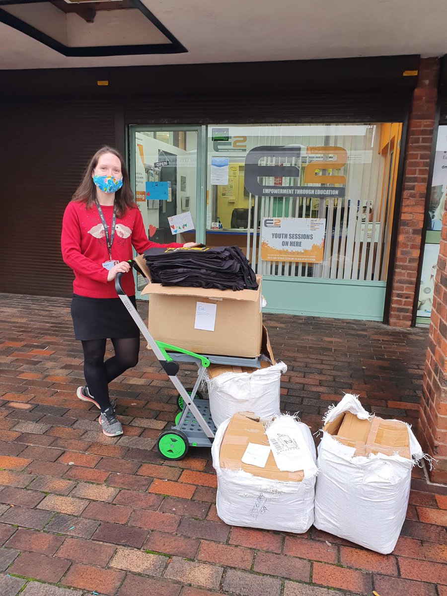 DMUEngagement's tweet photo. A busy afternoon dropping off donations at @E2online17 for the Christmas Hamper Appeal. Don't forget, you can drop your donated items at @demontfortsu until 17th Dec!

For a list of items needed and more opportunities to do good this Christmas, visit: https://t.co/692J7l6ECu https://t.co/LtqiK2jf7R