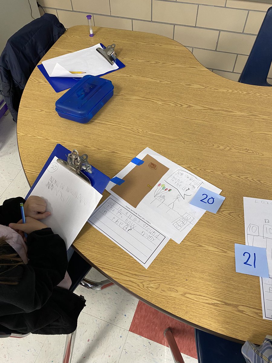 Adrienne Ross tweet media