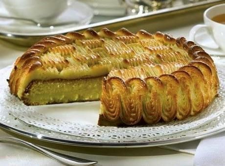 Piero59379782's tweet photo. Torta delizia alle mandorle #dessert https://t.co/MJFTTNjgnn