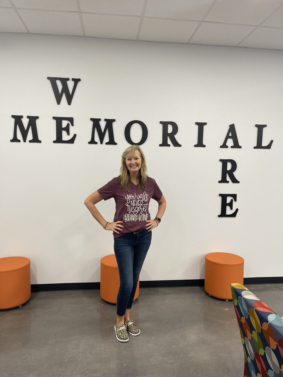 cherylpjohnson3's tweet photo. Today’s theme at school is “It’s a Wonderful Life”. It Is! #WeAreMemorial #WonderfulLife https://t.co/2cloAC2Rn7