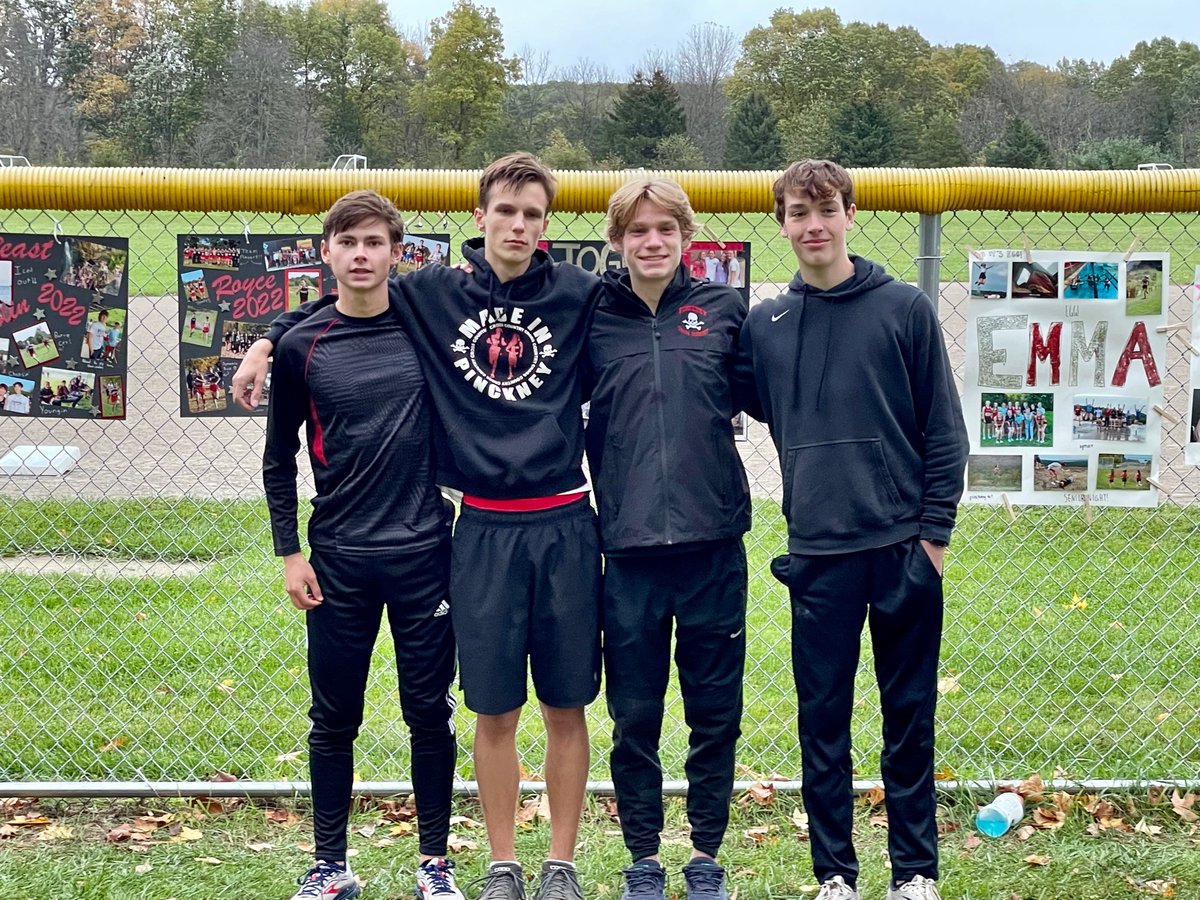 Wonderful celebration of our season last night. Seniors, your Pirate XC family is proud of your accomplishments, we can’t wait to watch your next adventures unfold❤️