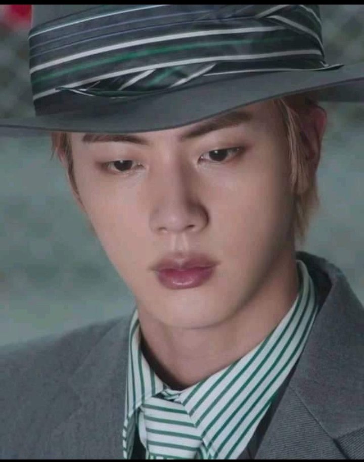 Rofaida11701034's tweet photo. #HappyJinDay
#ForeverYoursJin
#LightToOurAbyss
#BrightestMoonJin
#OurDayAndNightJin
#GreatestEpiphanyJin
#PreciousFlowerJin https://t.co/zlXG8cW2q9