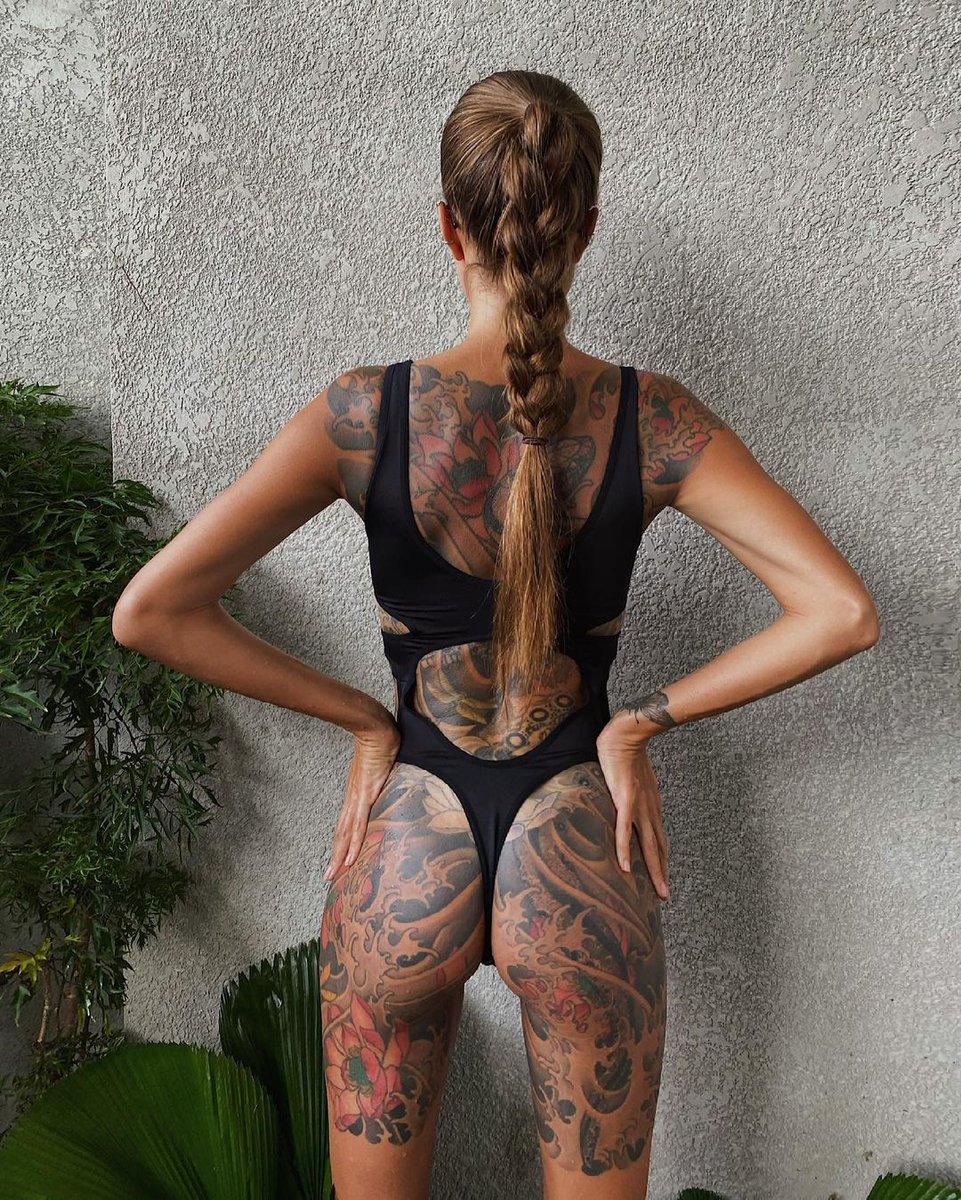 Model © Ekaterina Khalikova.
.
.
#world_tattoo_gallery #worldtattoogallery #tattooart #tattooink #tattooing #tetovanie #tetovani #tatuointi #tatouage #tetoviranje #tatuiruote #tetovalas #tatowierung #tatovering #tatuaze #tatuagem #tatuaj #tatuaje #tatuaggi #tatuering