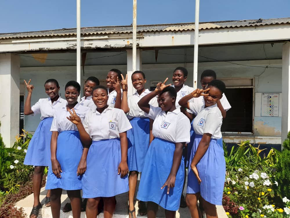 braveconnectgh's tweet photo. 📸The first step is to select the students from these school, Teshie Presbyterian Senior High School and O'Reilly Senior High School all in the Ledzokuku Municipality.
20 students from both schools will be chosen and Training carried out.
@implementersgh
#beBRAVE #projectBRAVE https://t.co/wnBSa3uu6x