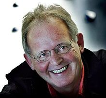 FamousGays's tweet photo. Willem van Beusekom (Gay) was a Dutch broadcaster and television presenter. He was also active as a radio DJ and especially enjoyed fame as a Dutch television commentator for the Eurovision Song Contest, which he did from 1987 to 2005. https://t.co/dAH23022FJ