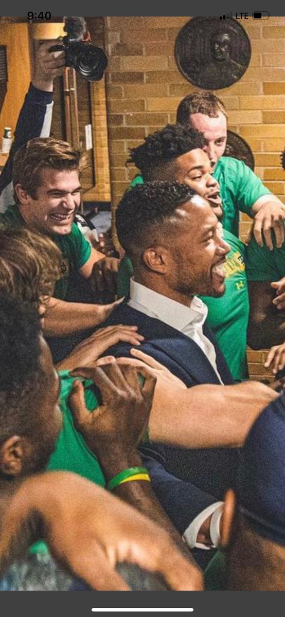 llcooltray's tweet photo. Get you somebody that looks at you the way @MMayer1001 looks at @Marcus_Freeman1 #GoIrish #FreemanEra https://t.co/f1o39v3kLz