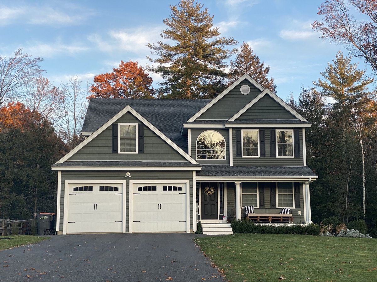 RapsonRENH's tweet photo. Just Listed in Auburn NH!
63 Juniper Circle
4 Bed / 3 Bath / 3,320 SqFt / .56 Acres MLS # 4892357 / $700,000

BEAUTIFUL, better than new Colonial! This home is loaded with extras, it is second owner's dream; the hard work has been done. 

https://t.co/E1iF9oDXm4 https://t.co/xljz1zYrU2