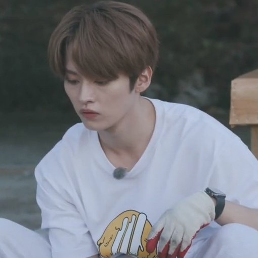 ⠀

                     hi, boyfriend <3
                            
 ⠀