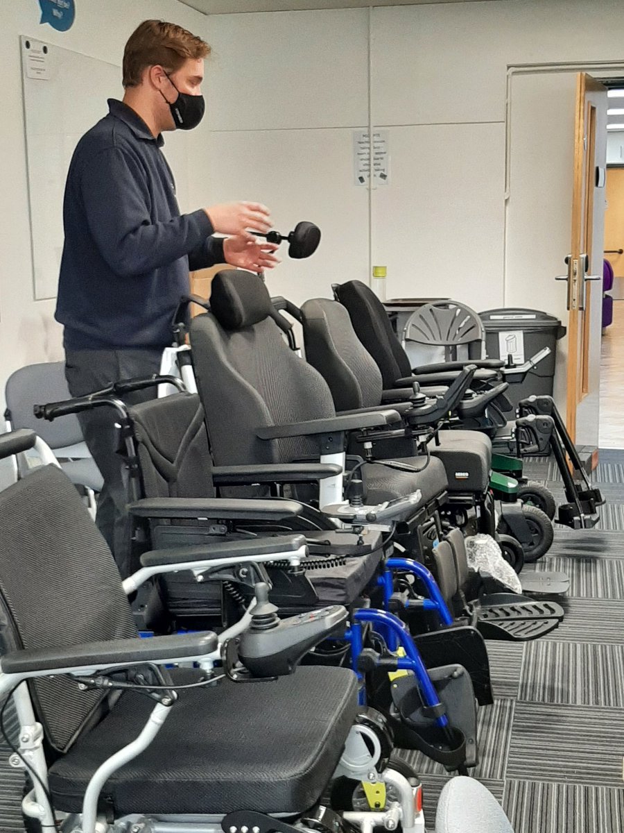 UoW_OT's tweet photo. Fab morning with second year students learning about manual wheelchairs, powered chairs and pressure care. Massive thanks to @TPGDisableAids & @Think_Mobility you were amazing!!! Oh & thanks to Toby the campus cat for popping into one of the sessions too! @worcester_uni https://t.co/2FOWX2ttga