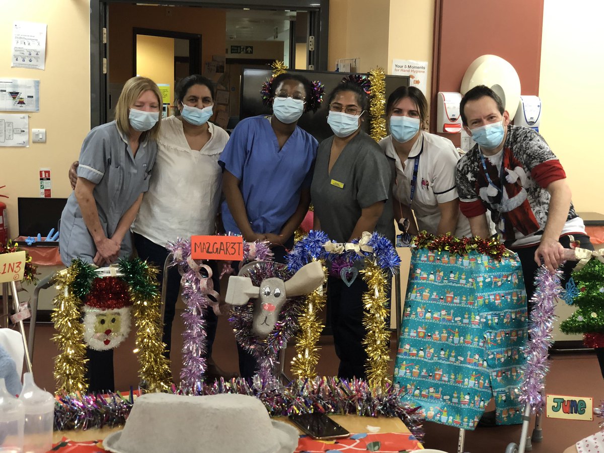 Happy falls Friday. It wouldn’t December without a little of tinsel. Did you know having colors on a zimmer frame reduce falls by 60%! #pimpmyzimmerframe #upinthetower #bch #brentwoodcommunityhospital #nelft #nhs #rehabward #tweetfromthetower #rehablegend #christmasspiri