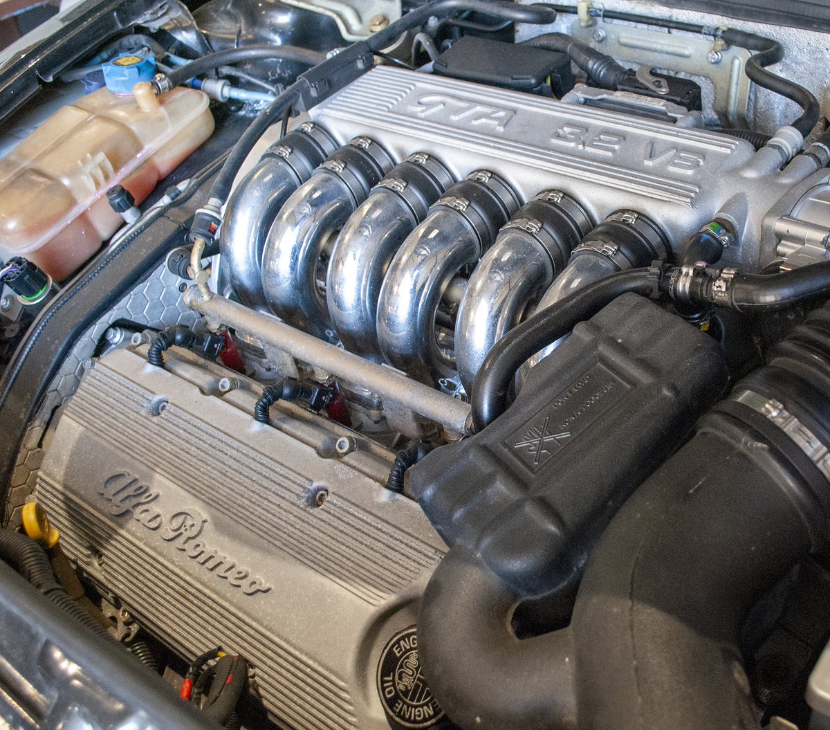 FreddyFaster's tweet photo. L’élégance à l'#Italienne 🇮🇹

Un jolie moteur #ALFAROMEO  #147GTA 🤌
#V6, 3.2L, 24 soupapes, #250ch ⚡️

Réalisation  🔧
💎 Décapage des carters moteurs
📏Réalisation d'une protection moteur
🪛 Révision #moteur

🧰 #Garage Freddy Faster
📍 5 route de Laon, 08190 Saint-Germainmont https://t.co/1CrnC2Gez5