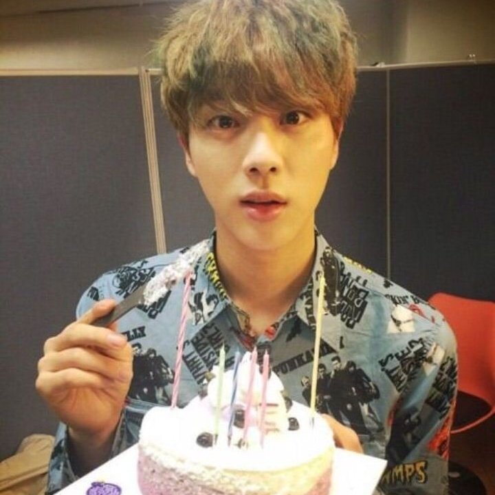EiPwint17's tweet photo. #NewProfilePic https://t.co/OvwWtKDQTc