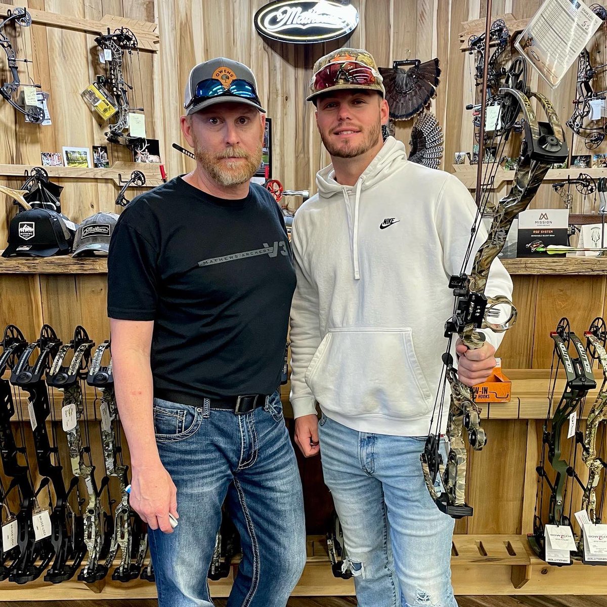 Brad Tucker (hailstate_brad) Twitter