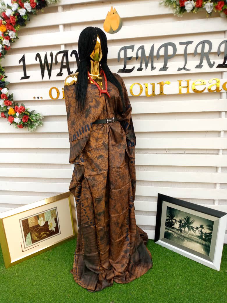 blesseen6's tweet image. 🌷🌷🌷_________________🌳🌳

Adire silk material
4yards 

N5000
Color: As seen
__________________________

HOW TO ORDER🌲🌲👇🏽👇🏽👇🏽

Kindly send us a DM or click on the link in our Bio

PAYMENT VALIDATES ORDER 
____________________________

#plainandpattern #AbujaTwitterCommunity