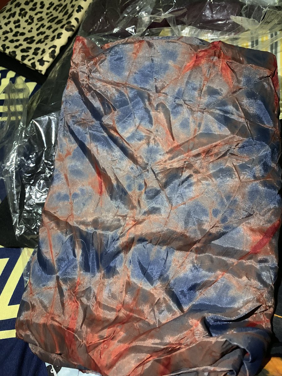 blesseen6's tweet image. 🌷🌷🌷_________________🌳🌳

Adire silk material
4yards 

N5000
Color: As seen
__________________________

HOW TO ORDER🌲🌲👇🏽👇🏽👇🏽

Kindly send us a DM or click on the link in our Bio

PAYMENT VALIDATES ORDER 
____________________________

#plainandpattern #AbujaTwitterCommunity