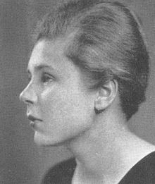 FamousGays's tweet photo. Elizabeth Bishop (Lesbian) was an American poet and short-story writer. https://t.co/5xc6SF3JPI