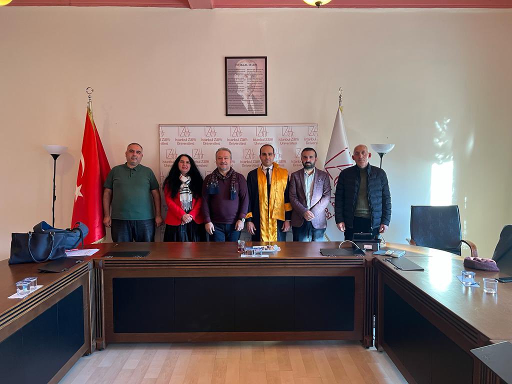 iyumusak's tweet image. İslam ekonomisi ve finansı doktora programı öğrencilerimizden Ahmet Lökçe YAPAY ZEKA TEMELLİ TEKNOLOJİLERİN FAİZSİZ FİNANS SEKTÖRÜNE UYGULANABİLİRLİĞİ ÜZERİNE MUKAYESELİ BİR ANALİZ başlıklı tezle Dr. unvanı almıştır. Hayırlı olsun