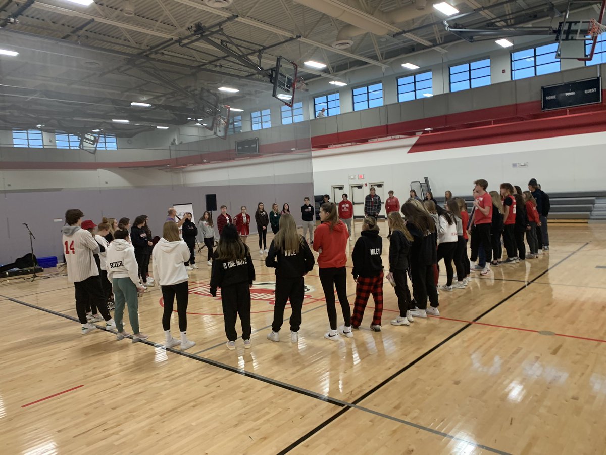 MWHSLinkCrew tweet media