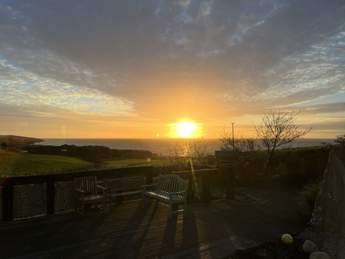 #wintersunset #DallyBay #SeascapeCottageGalloway #AlmostNadir #longnights #shortdays