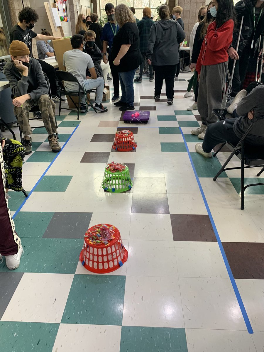 Lora Ciferri tweet media