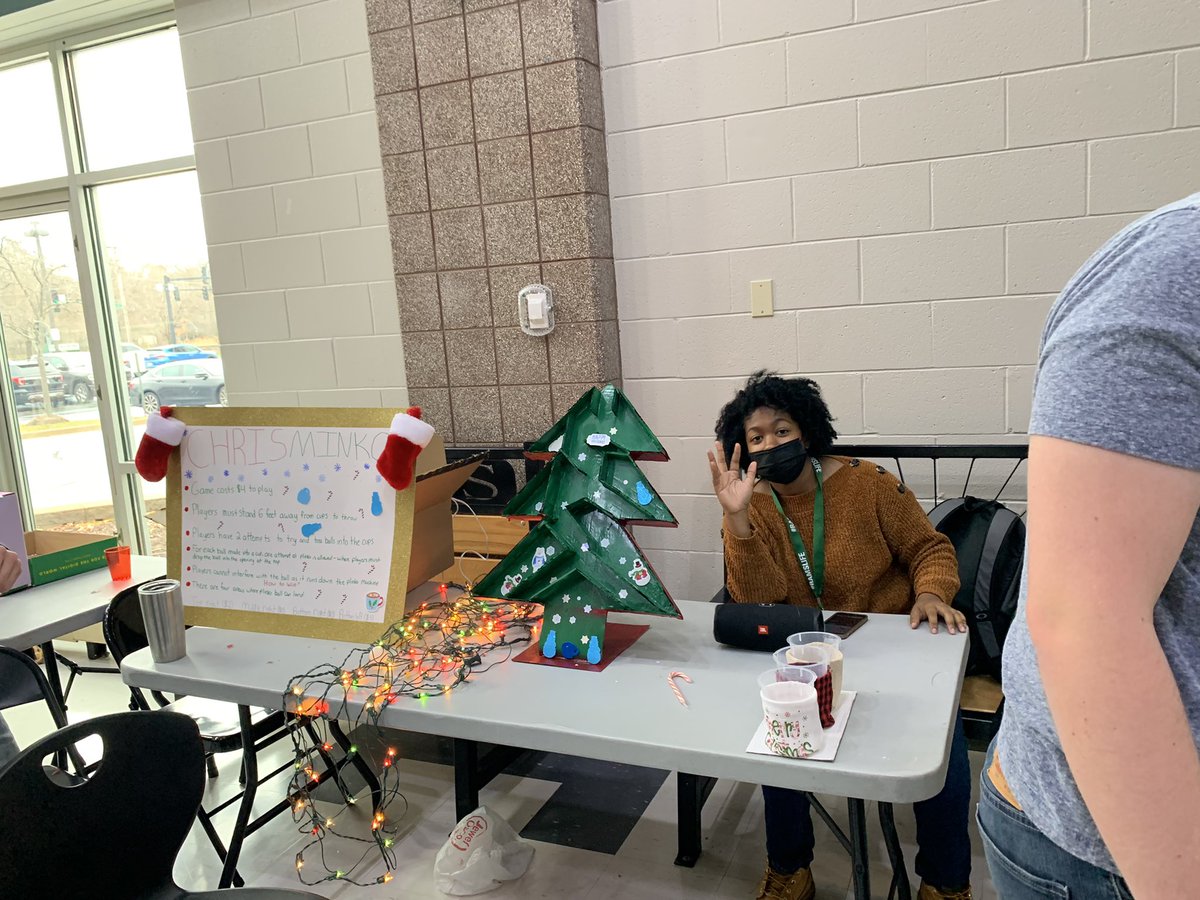 Lora Ciferri tweet media