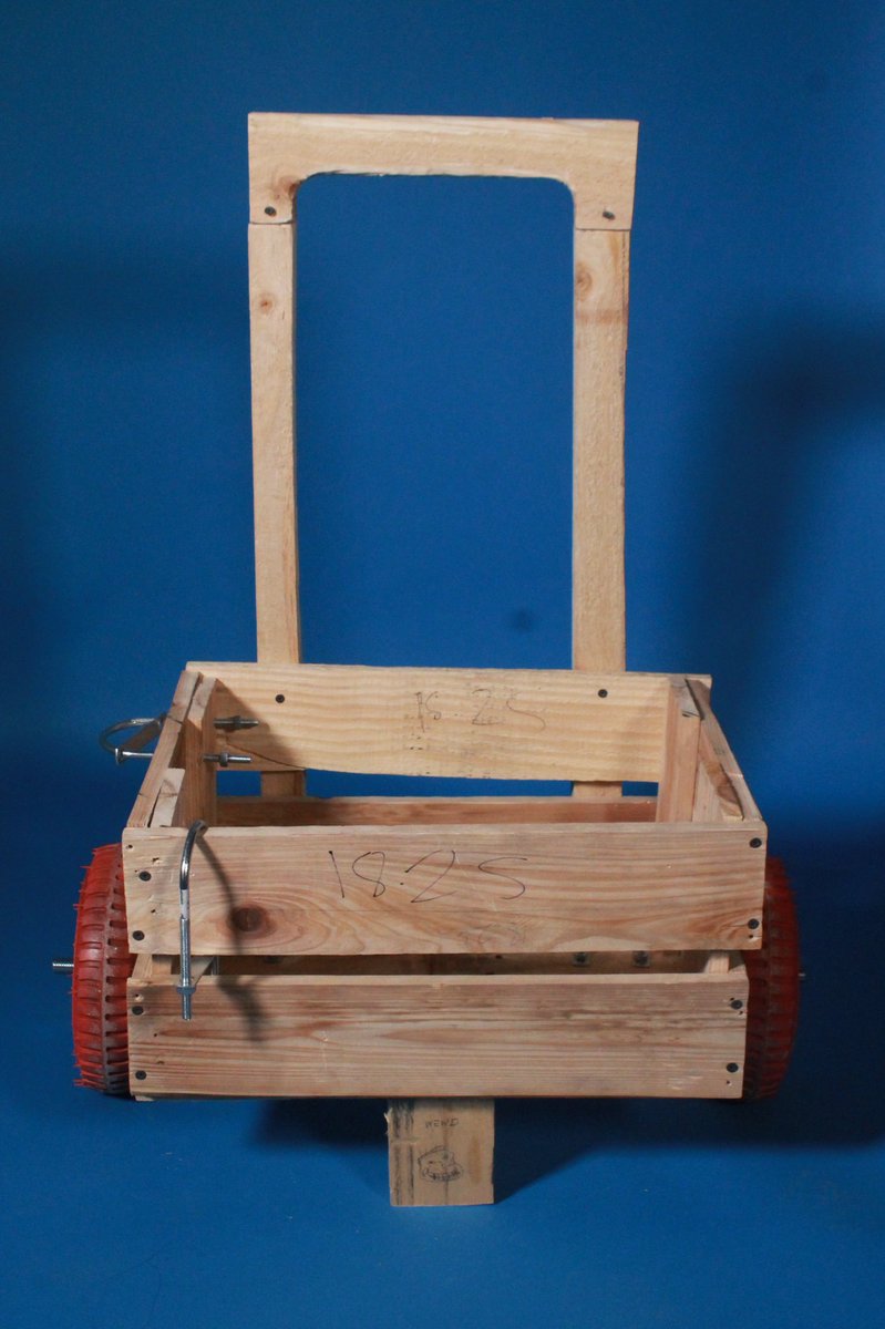 One of my photo 1 classes teamed up with Ms. Spicer’s engineering class today to photograph their pallet projects. Students worked under pressure and got to experience what being on a live photoshoot would feel like.