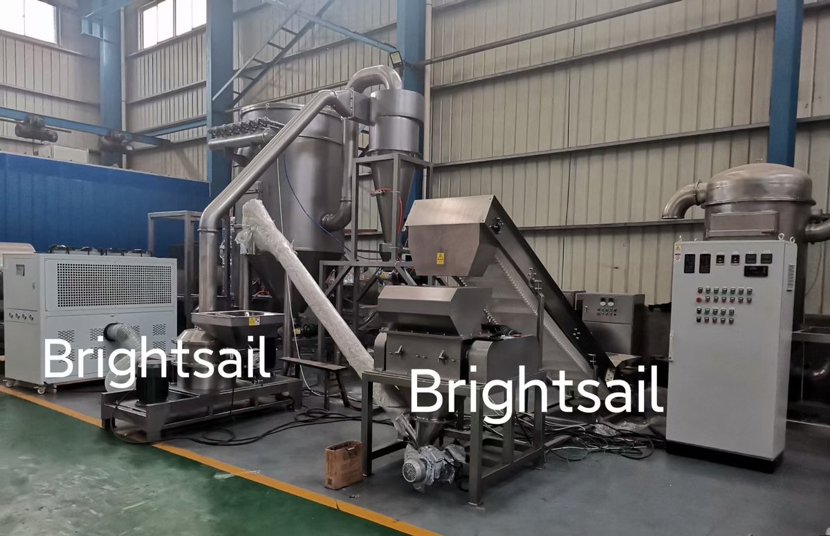SBrightsail's tweet image. a new grinding line for our customer in Sri Lanka

#crushingmachine #feedingmachine #Pulverizermachine