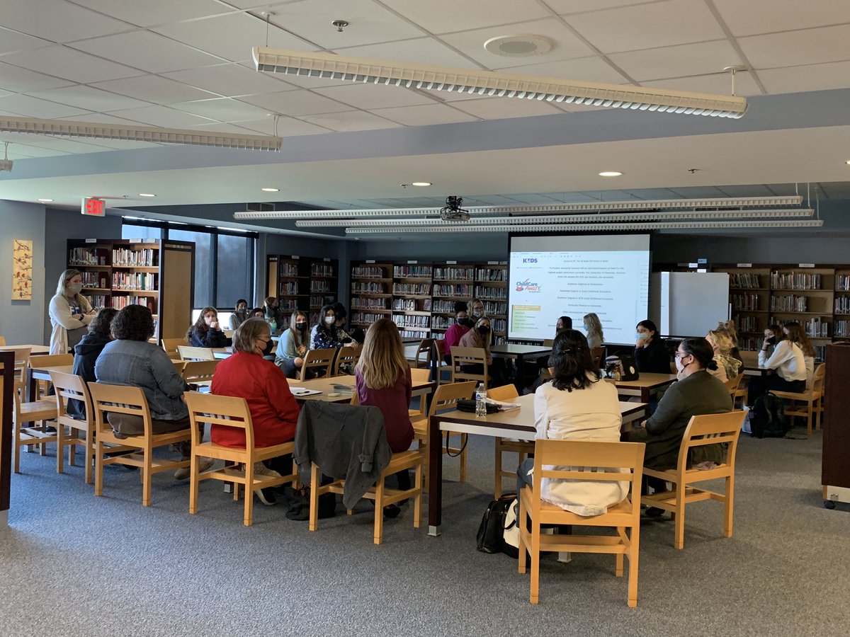 FTHighlandsHS's tweet photo. Thank you to Early Childhood Education experts for sharing post secondary career options with students @AhrenWagner @hhs_fccla https://t.co/7P8bybWuu4