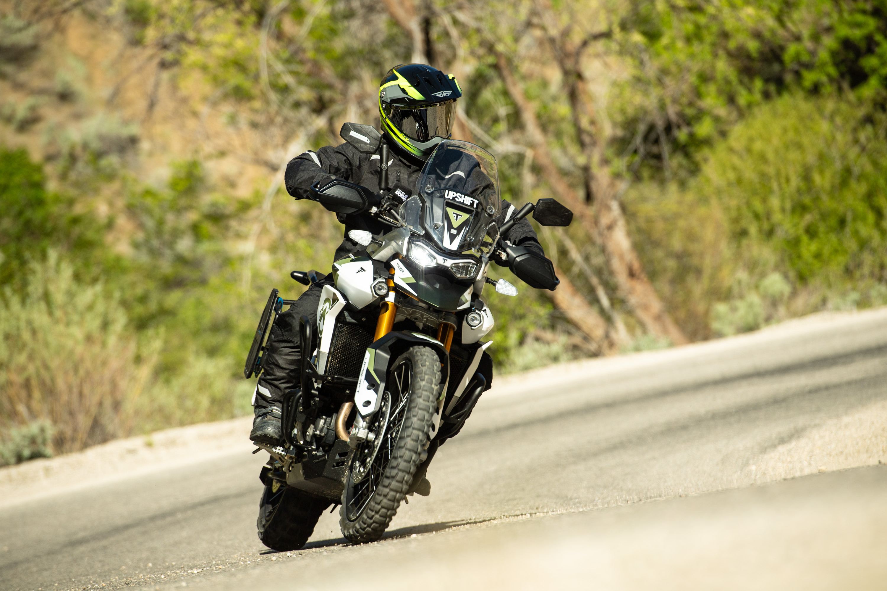 Fly Racing Street on X Getting ready for the weekend with the Trekker Pulse helmet The optically superior clear face shield with Anti fog coating provides perfect vision even in cold weather
