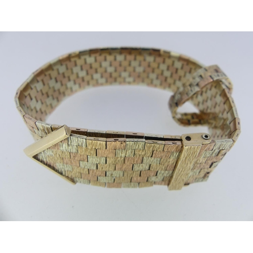 Easy Live Auction tweet media