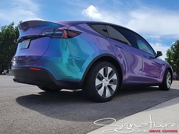 ffellers's tweet photo. #colorchangewrap on a #Tesla #ModelY in @ORAFOL_Americas 970RA Shift Effect Gloss Turquoise Lavender vinyl by Signature Custom Wraps, https://t.co/iSP4qr9D2u. Thanks from #FELLERS! https://t.co/yaCdtMnyed