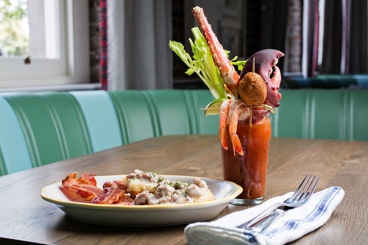 CHARLESTONMIX's tweet photo. Weekend daydreaming. π
#explorechs #sundayfunday #weekendvibes #fridayvibes #charlestonmix #bloodymary #brunch #drinksoftwitter https://t.co/kYSh28eQaO