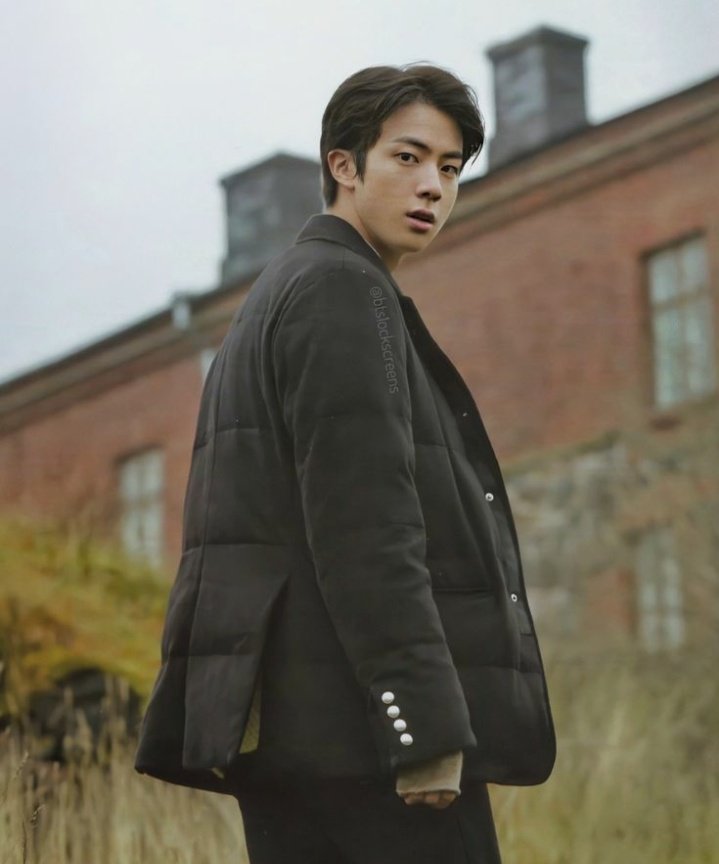 Purpleonyxfall's tweet photo. Happy Birthday Seokjin 💜🎉 You can always warm my heart 🤗 You have always worked so hard to make ARMY happy 😭 I wish you all the best for your future, We would be always there for you so don't worry just always be happy 💜

#HappyJinDay
#ForeverYoursJin 
#LightToOurAbyss https://t.co/qez0UVB9XB