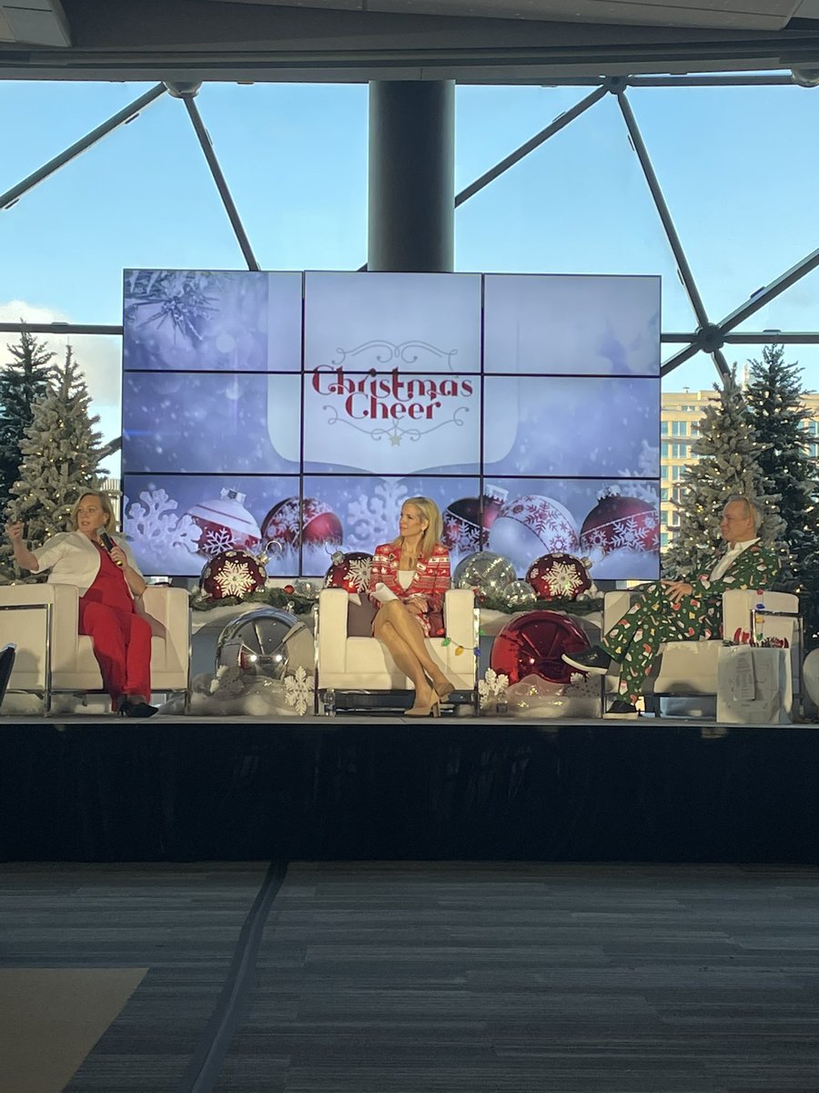 This morning we hosted the 70th annual <a href="/OttawaXmasCheer/">Ottawa Christmas Cheer Breakfast</a> Breakfast in our Trillium ballroom. Thank you to everyone who supported the 22 local charities and helped those in need this holiday season. We hope you left with full tummies and warm hearts! Happy Holidays!🎄<a href="/MacLeodLisa/">Lisa MacLeod</a>