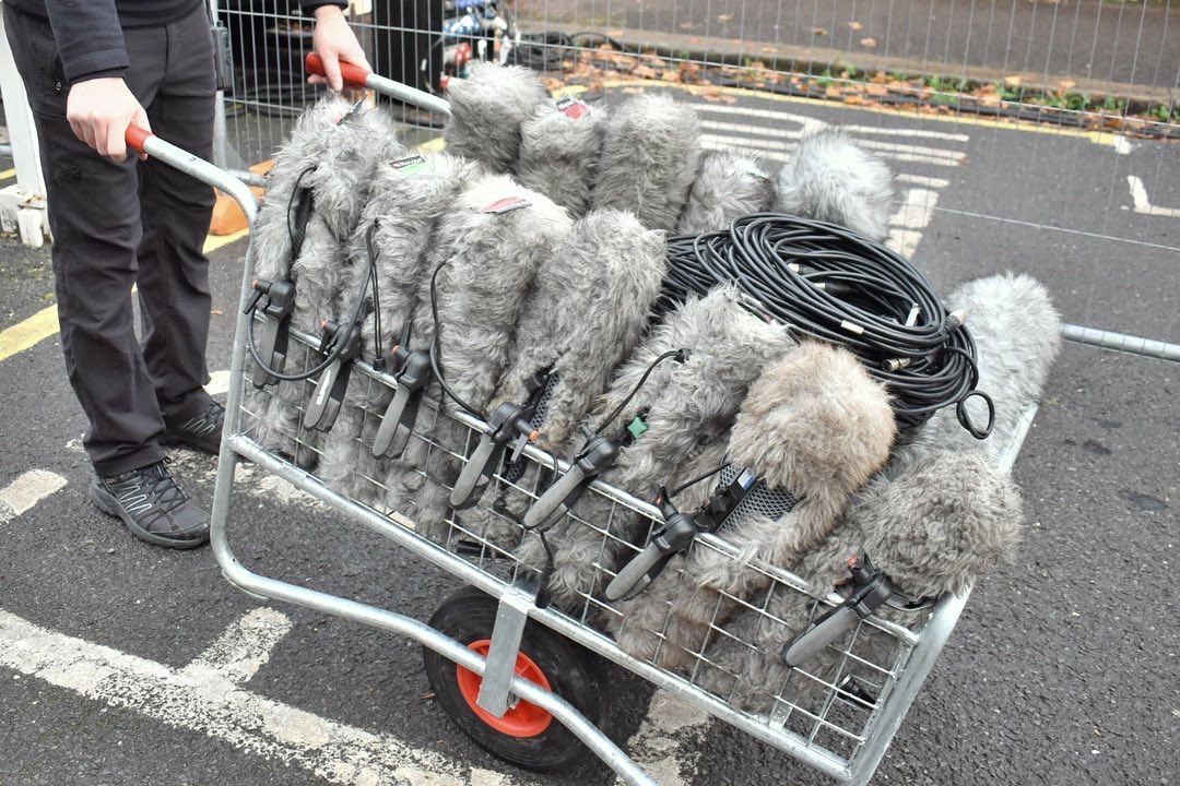stevechalles's tweet photo. Pics: @NEP_UKI Aurora OB Unit with @JPFTVS & @FocusRigging rigging at Craven Cottage for this evening’s top two #Fulham v #Bournemouth Championship clash - live on @SkySports (KO 1945).
#outsidebroadcast #NEPUKI #FocusRigging #FTV @FulhamFC @afcbournemouth https://t.co/XocyfOqb0k