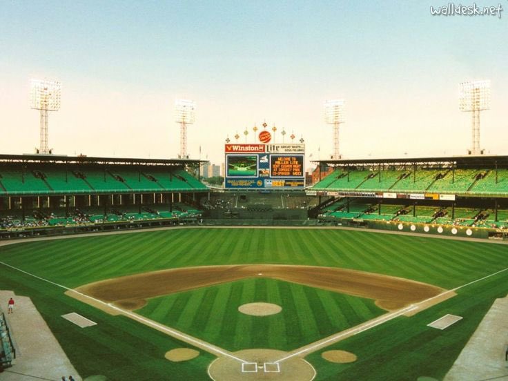 nut_history's tweet photo. Old Comiskey Park https://t.co/pv9n3cajDb