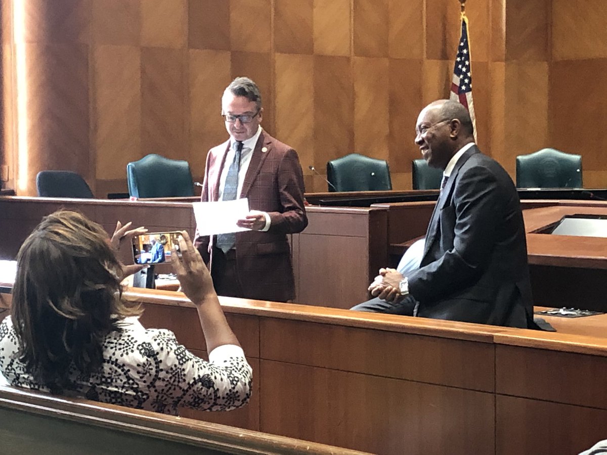LeadershipHoust's tweet photo. Thank you, Mayor @SylvesterTurner, for joining @LeadershipHoust Class XL’s Local Government & Politics Learning Session this morning! #LH40 https://t.co/QCuLPSiSCw